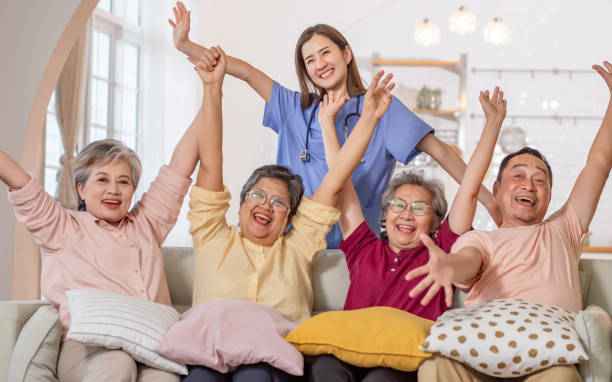 Medicare Advantage vs. Original Medicare: Choosing the Right Path for Your Healthcare