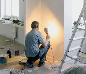 DIY vs. Professional Repairs: How Home Insurance Responds to Home Maintenance